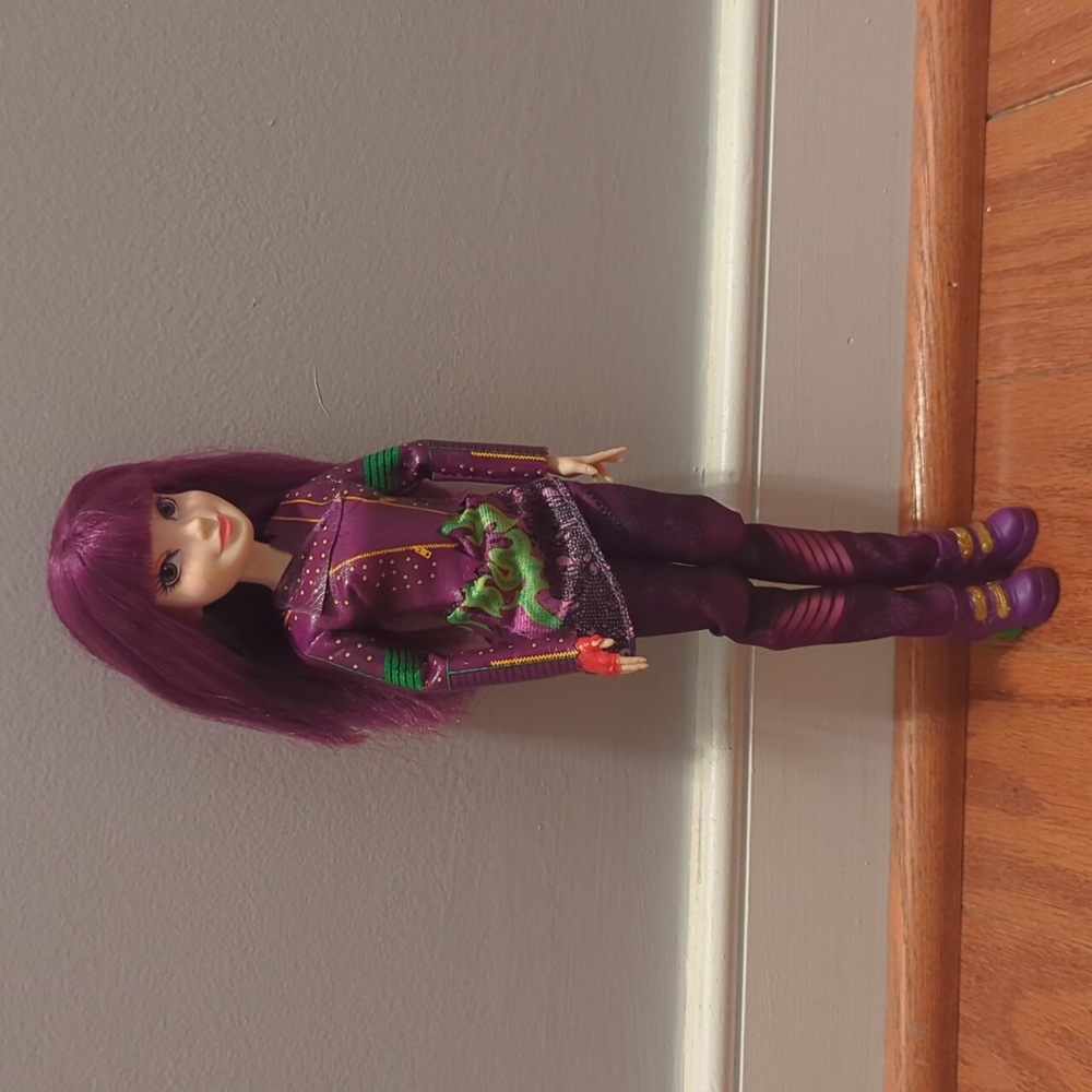 Descendants 2 Mal Doll